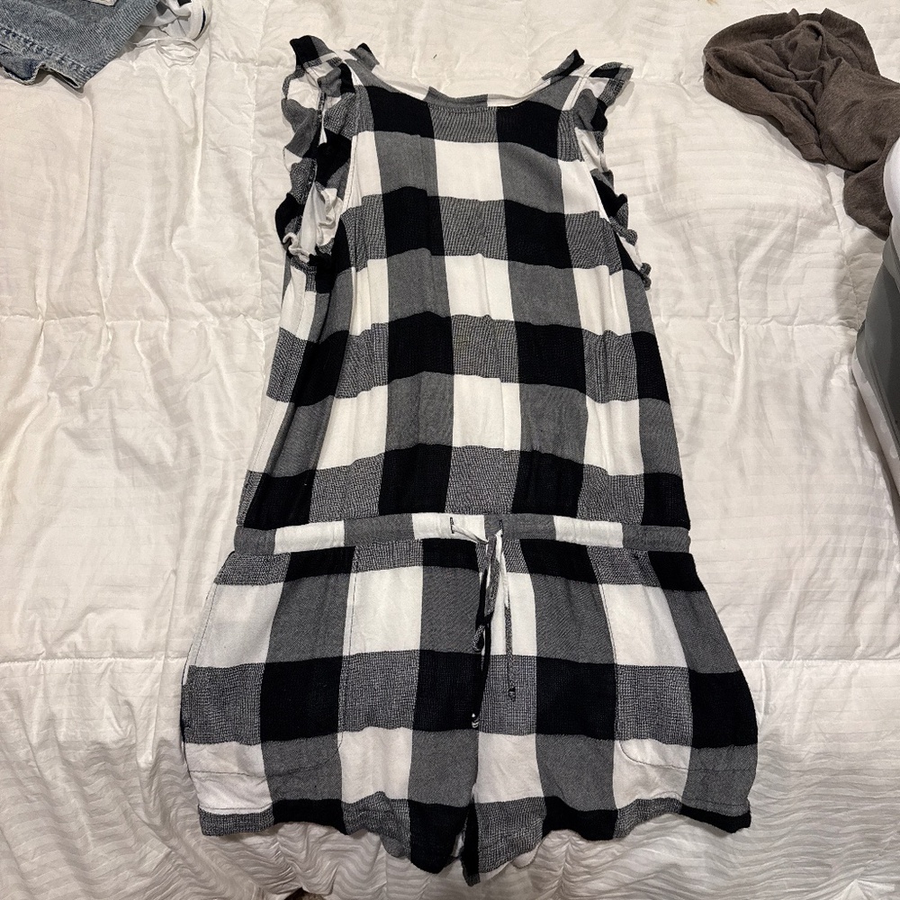 Cloth and stone romper